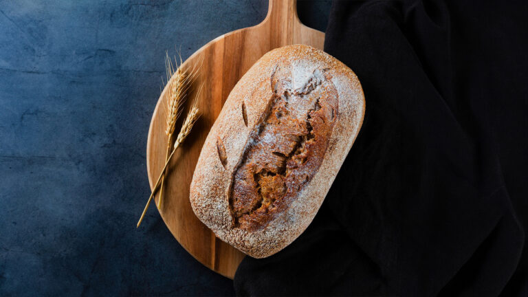 Подробнее о статье Рецепт традиционного деревенского хлеба, который можно приготовить дома