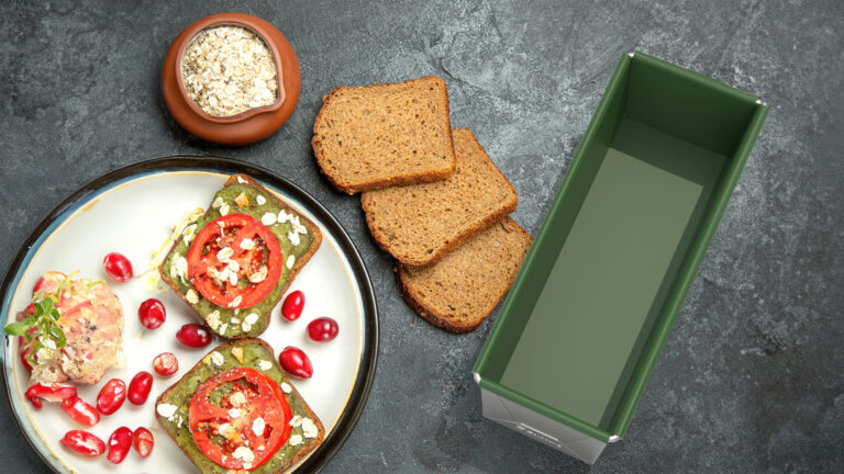 Подробнее о статье Разнообразьте свои завтраки с помощью цветных форм для хлеба!